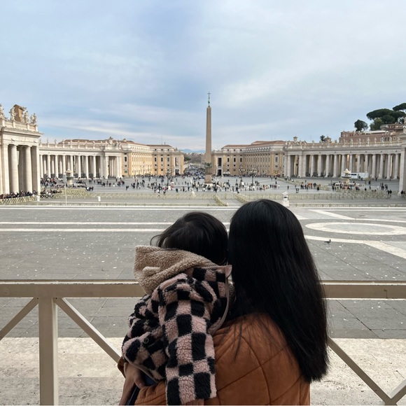 Meet Your Hipster Ambassador, Mila Grace - Picture 9 of 12